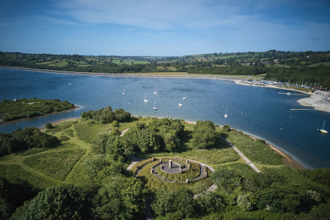 Carsington drone photo- Carsington water visitor attraction- family holidays in the peak district=- water sports